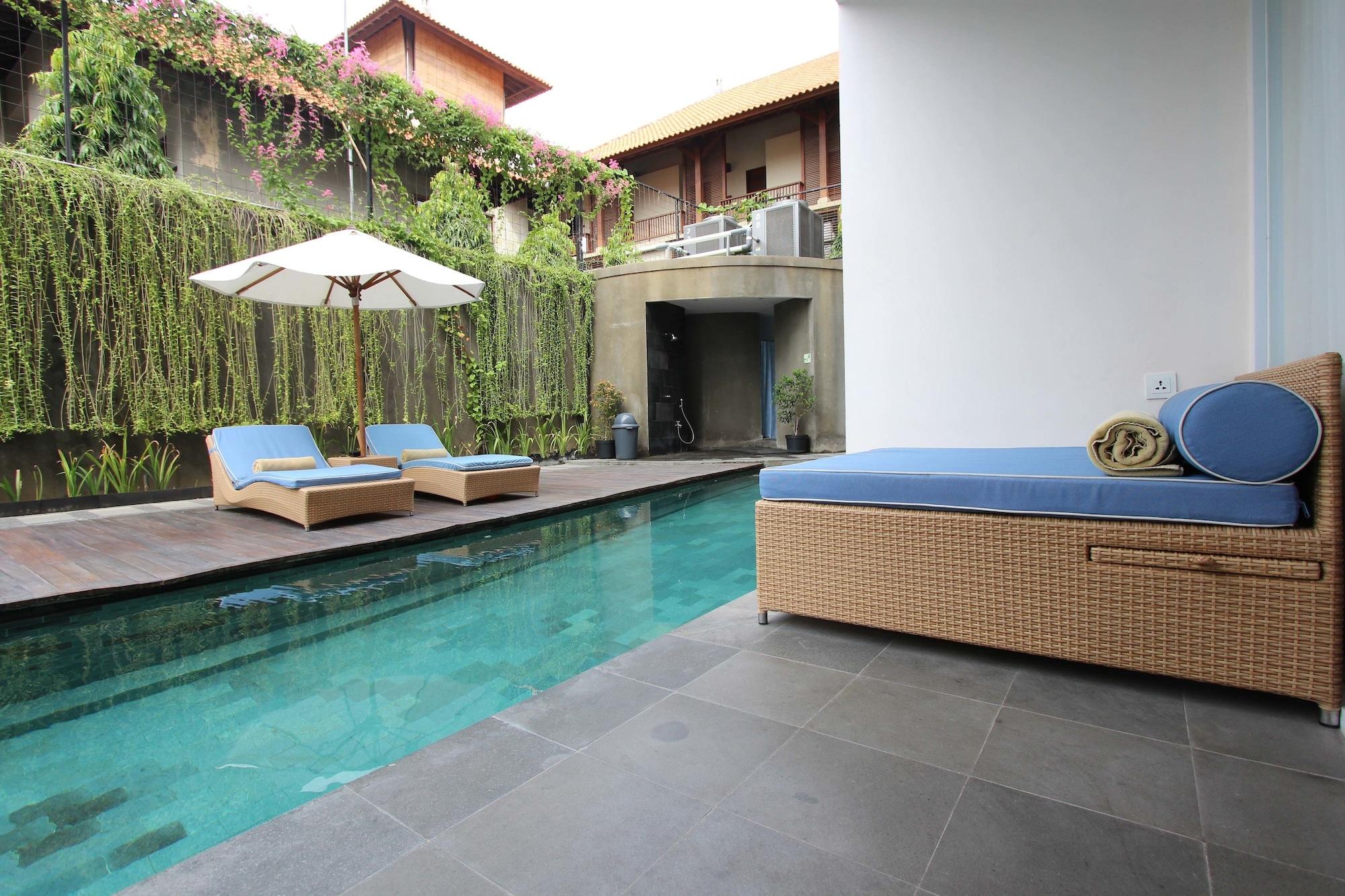 Ossotel Legian Exteriör bild